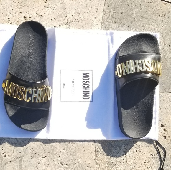 💯% GENUINE MOSCHINO LOGO POOL SLIDES - Picture 3 of 8